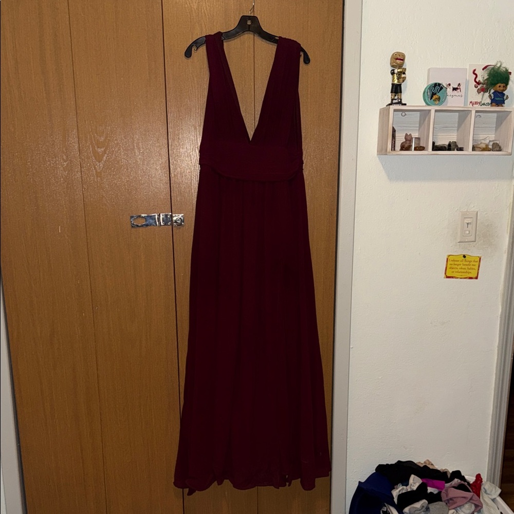 Lulu's Burgundy Backless Maxi Dress